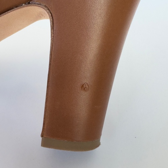 Manolo Blahnik Two Strap Leather Sandals in Brown with Black Trim, IT 40.5 - Picture 6 of 13